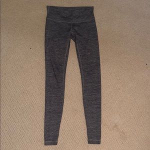 Lululemon heathered grey sunset under leggings